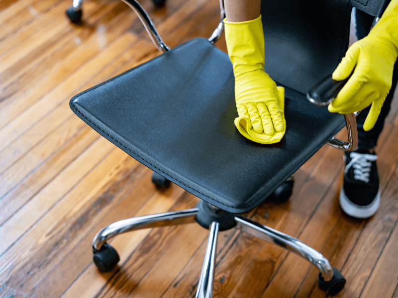 Vệ sinh ghế sofa vải da