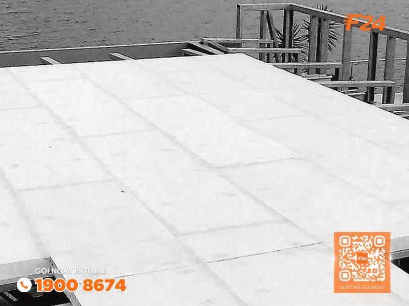 Bảo dưỡng công trình kém dẫn đến bê tông bị nứt nẻ chống thấm sàn mái bê tông bị nứt nẻ