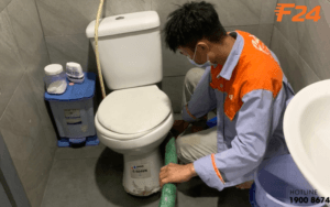 sửa chữa bồn cầu