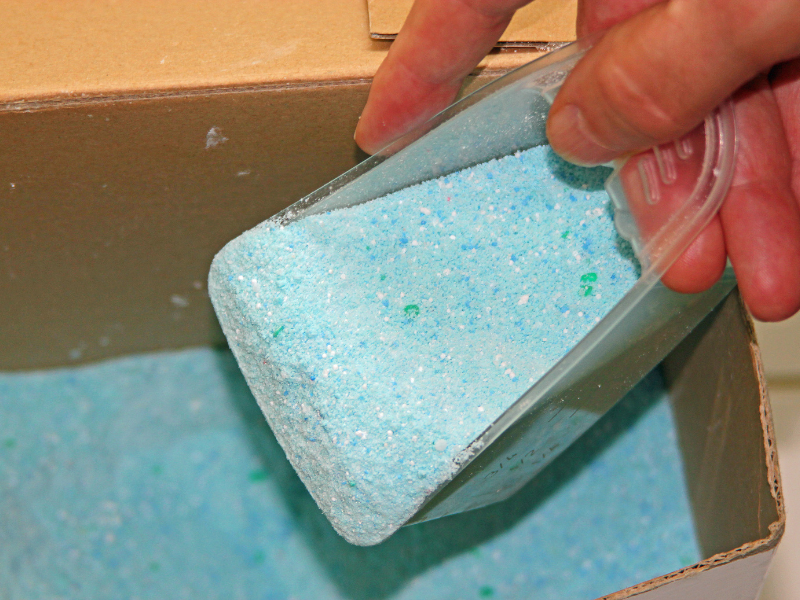 Mách bạn cách sử dụng bột vệ sinh máy giặt hiệu quả tại nhà 3 Đo lường bột vệ sinh