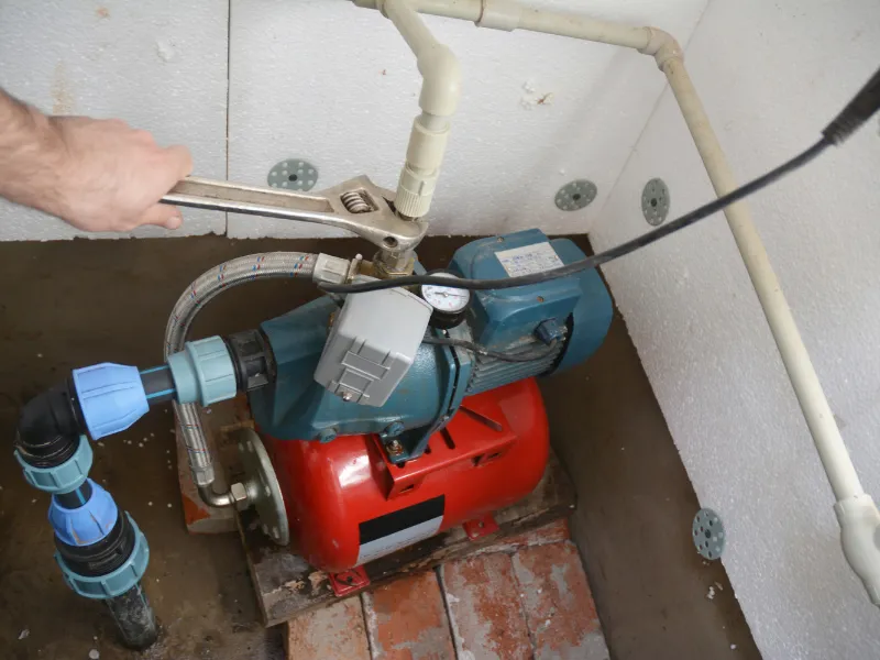 CÁCH SỬA CHỮA MÁY BƠM NƯỚC TẠI NHÀ HIỆU QUẢ. 2 sua chua may bom nuoc 2