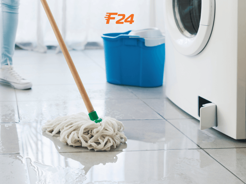 M&aacute;y giặt bị r&ograve; rỉ nước