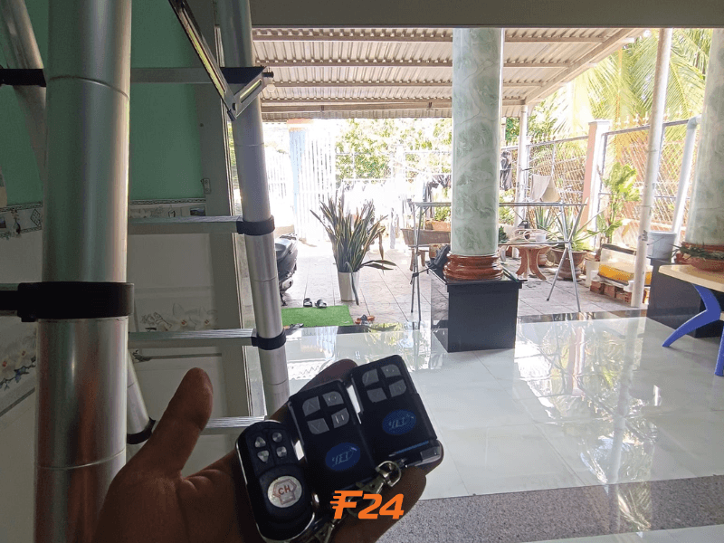 Thợ F24 nhận làm remote cửa cuốn cần thơ chuyên nghiệp, nhanh chóng 2 lam remote cua cuon Bien Hoa