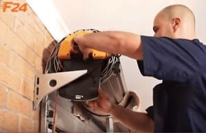 Hướng dẫn bảo dưỡng cửa cuốn