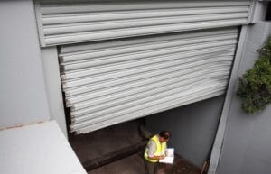 nguyên nhân lỗi ở các loại cửa cuốn