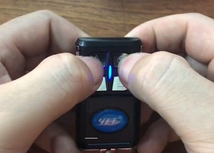 C&aacute;ch mở kh&oacute;a remote cửa cuốn