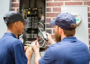 Thợ phụ điện lạnh