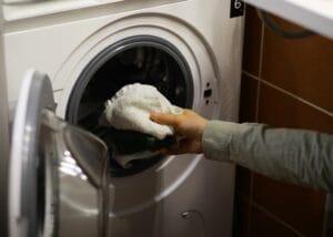 vệ sinh máy giặt cửa ngang