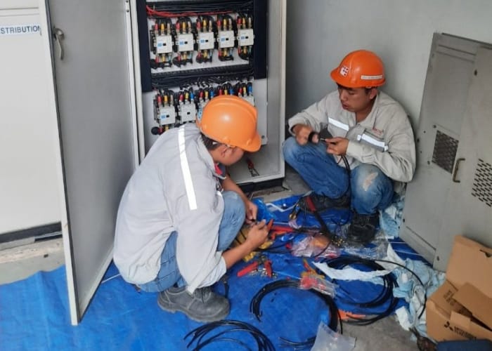 Dịch vụ n&acirc;ng cấp v&agrave; bảo tr&igrave; hệ thống điện