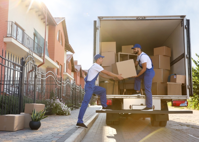 Dịch vụ cho thuê xe tải chuyển nhà hỗ trợ bốc xếp thuê xe tải chuyển nhà