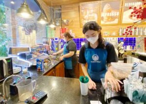 Nhu cầu tuyển nhân viên thời vụ cuối năm tăng cao