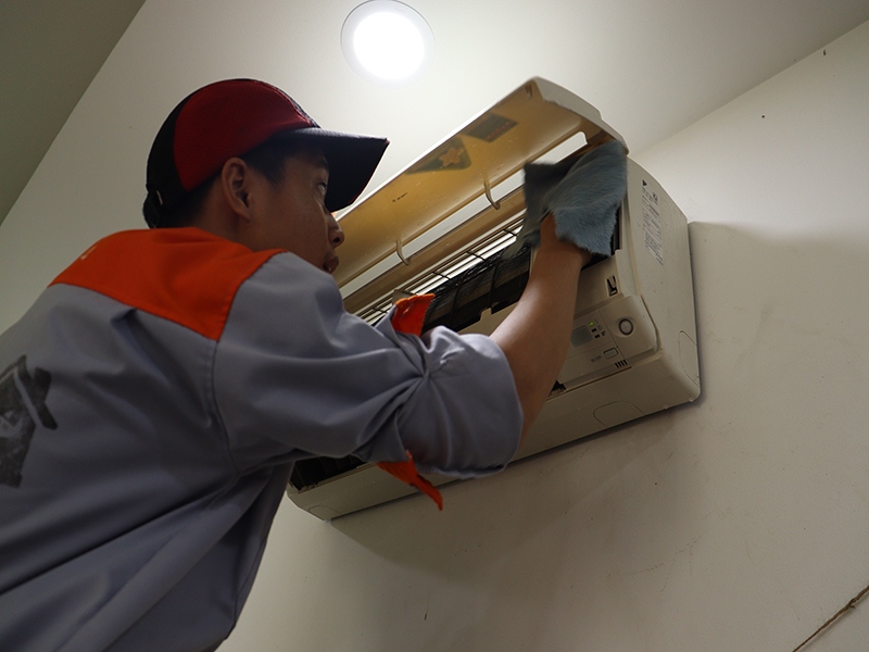 m&ugrave;a cao điểm dịch vụ điện lạnh