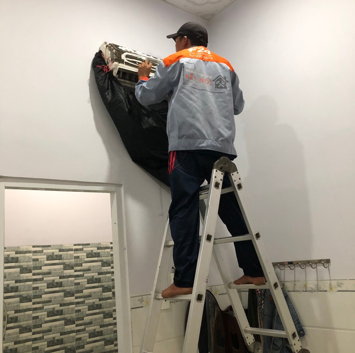 đặt lịch thợ dịch vụ điện lạnh