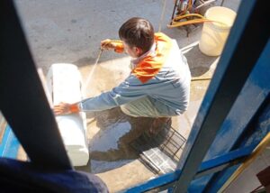 vệ sinh máy lạnh midea