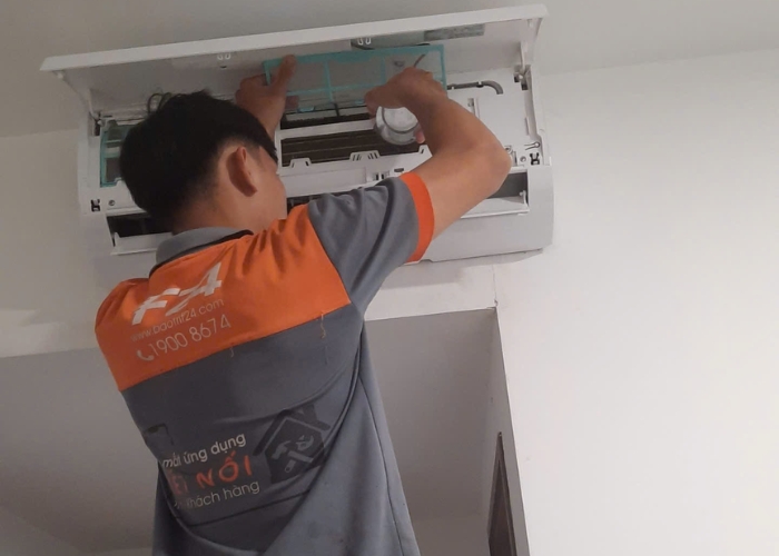 vệ sinh điều h&ograve;a Fujitsu