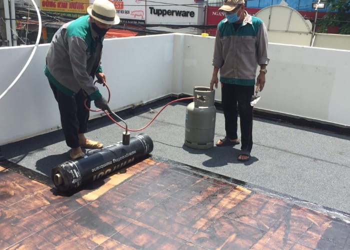 Thi công chống thấm và chống nứt và hạng mục quan trọng cần được ưu tiên Thi công chống thấm và chống nứt