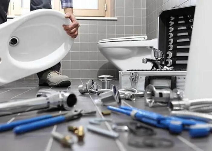 Chi phí vật tư là phần lớn trong tổng chi phí sửa chữa nhà vệ sinh Tính chi phí nguyên vật liệu