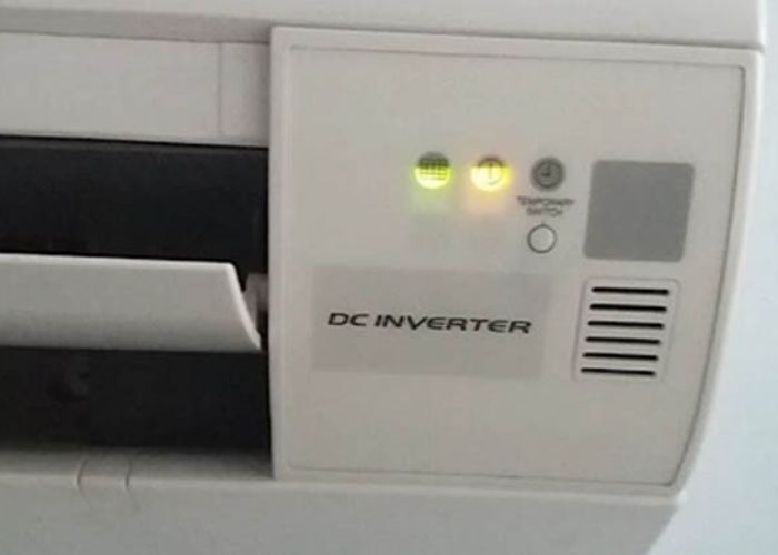 Điều hòa Toshiba đang bật nhưng báo lỗi nháy đèn Timer Báo lỗi nháy đèn máy lạnh