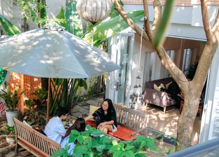 Homestay kết hợp quán cafe mini Homestay kết hợp quán cafe mini