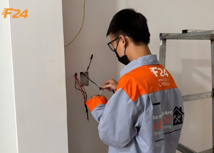 sửa chữa nh&agrave; cấp tốc HCM