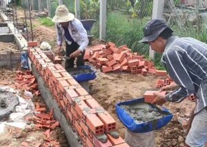 xây tường 20 chống nóng