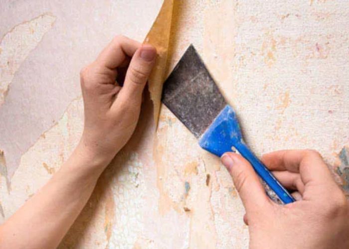 Xử l&yacute; tường nh&agrave; trước khi sơn