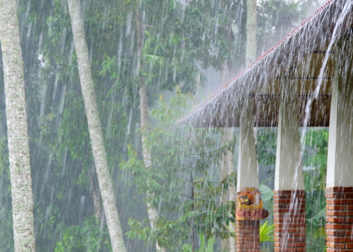 Chuyển nh&agrave; trời mưa tốt hay xấu