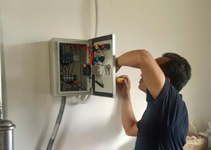 Sửa chữa điện nước trước Tết