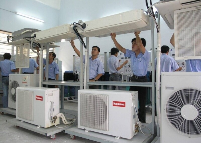 Doanh nghiệp hoạt động trong lĩnh vực điện lạnh đầu tư về mảng đào tạo nhân sự, cập nhật công nghệ mới doanh nghiệp trong lĩnh vực điện lạnh