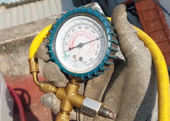 M&aacute;y lạnh thiếu gas hoặc hết gas