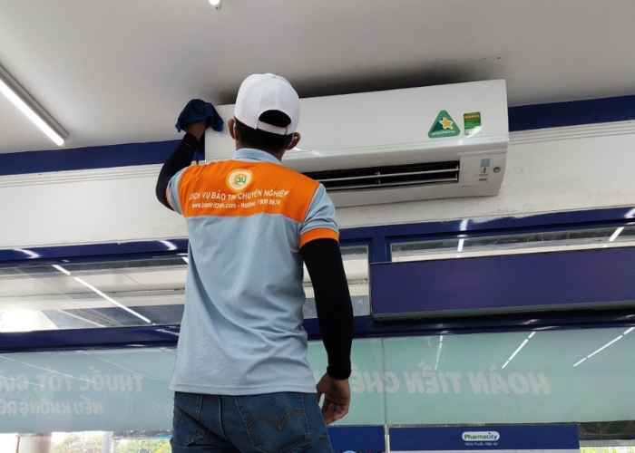 Dịch vụ bảo dưỡng, vệ sinh m&aacute;y lạnh Panasonic