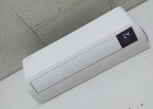 Máy lạnh Samsung báo lỗi C4