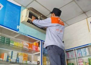 thợ sửa máy lạnh