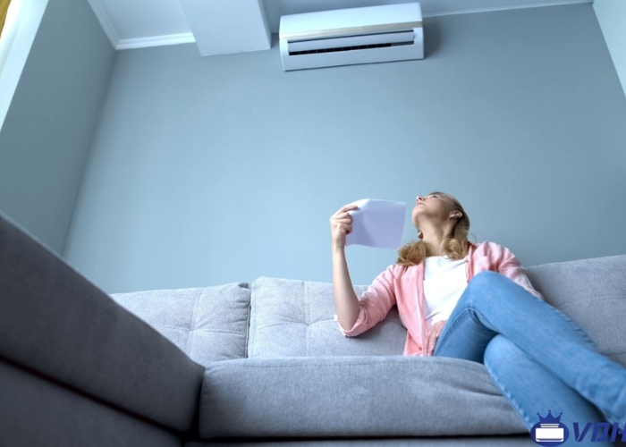 M&aacute;y lạnh Toshiba b&aacute;o lỗi 11