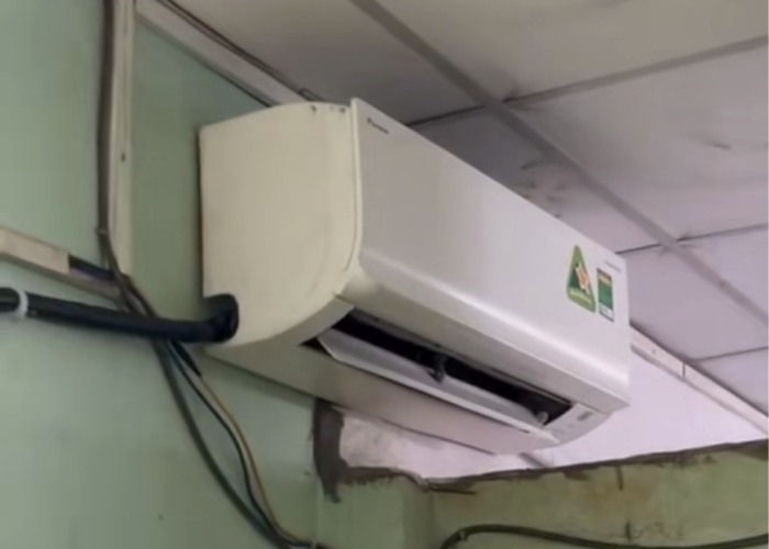 m&aacute;y lạnh lắp đặt sai vị tr&iacute;