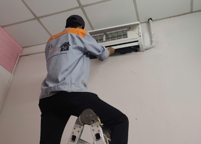 Th&aacute;o lắp m&aacute;y lạnh Casper