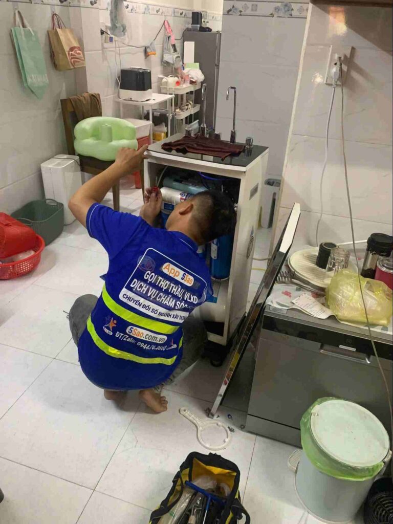 Sửa chữa m&aacute;y lọc nước